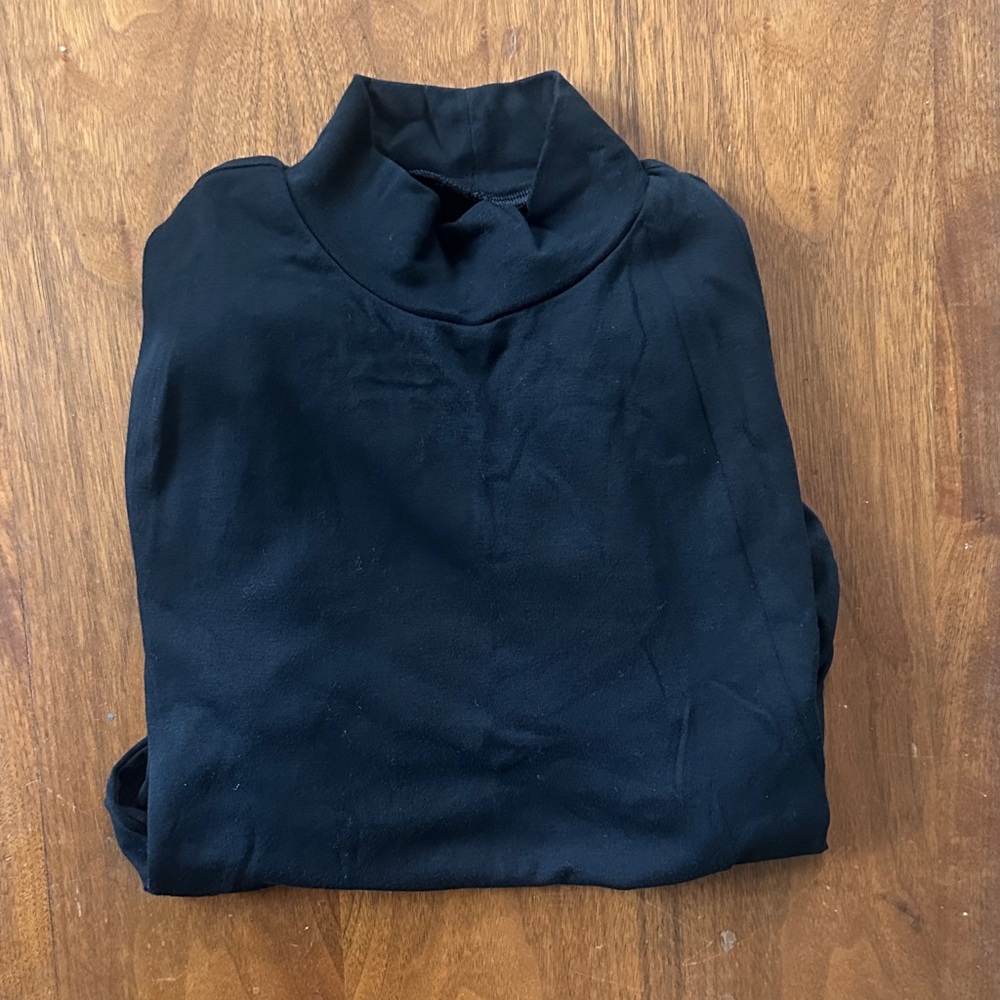 GAP Black Long Sleeve Tee